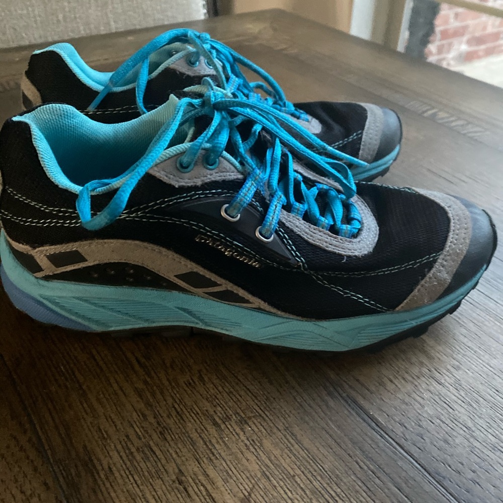 Patagonia shoes size 8